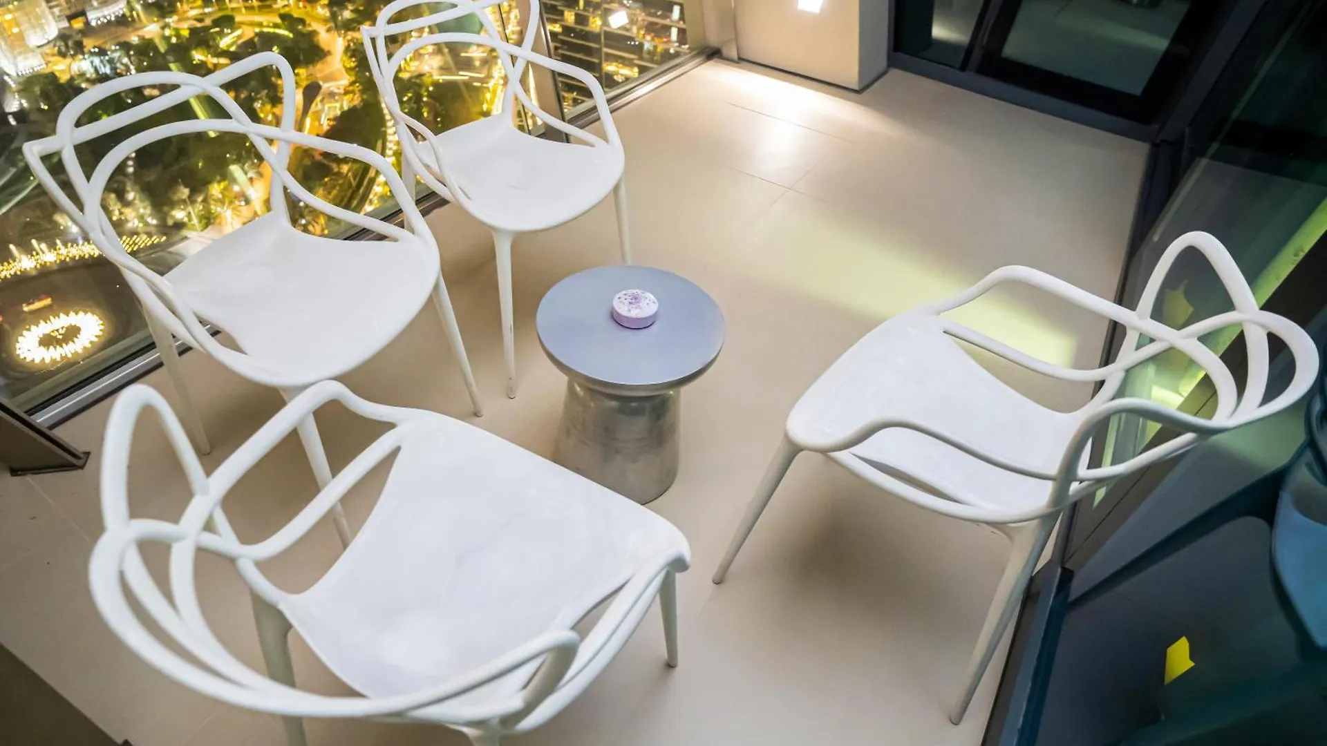 Vacay Lettings - Stunning Burj Khalifa Fountain View Near Dubai Mall