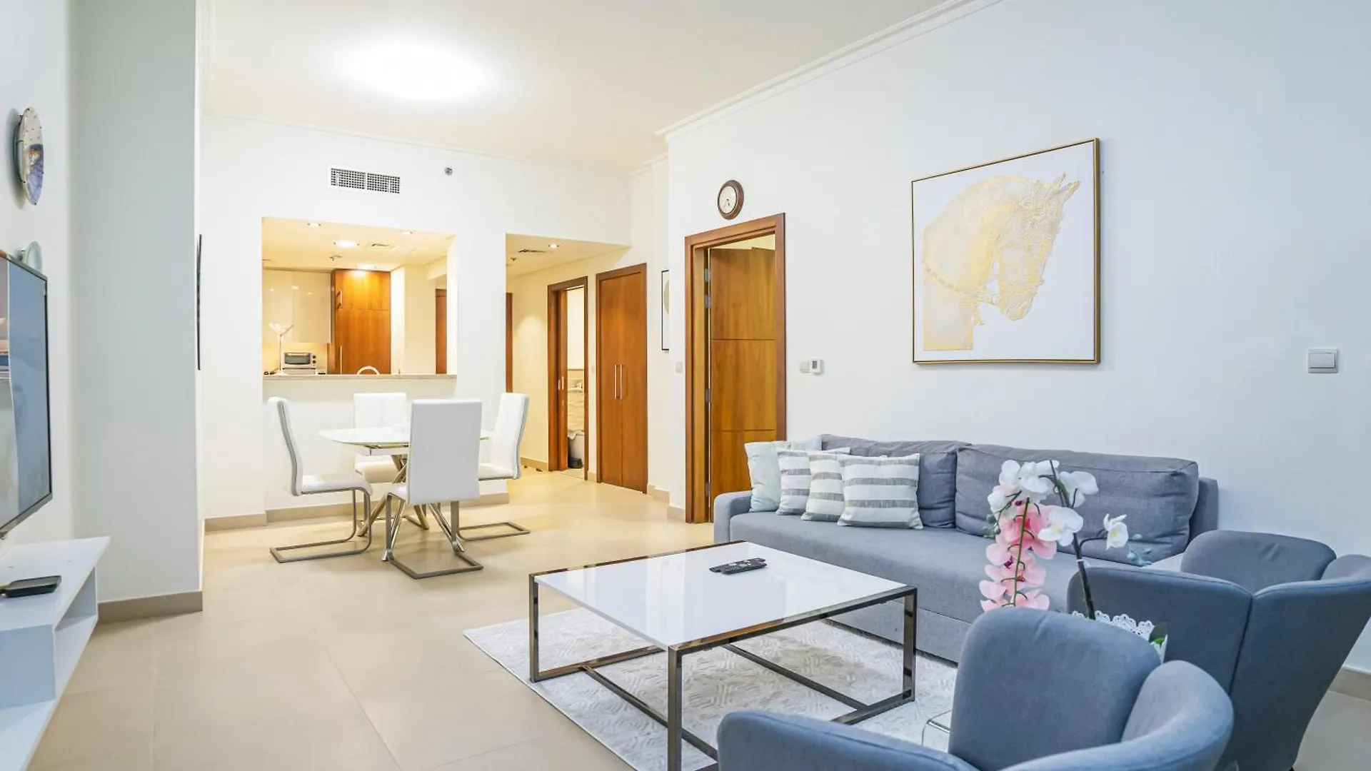 Vacay Lettings - Stunning Burj Khalifa Fountain View Near Dubai Mall 0*,  United Arab Emirates